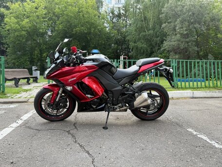 2015 Kawasaki Z 1000SX, красный, 800000 рублей, вид 2