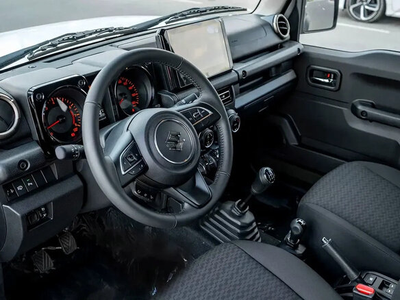 2026 Suzuki Jimny IV, зелёный - вид 8