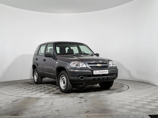 2020 Chevrolet Niva I Рестайлинг, серый, 599000 рублей, вид 3