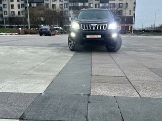 2007 Toyota Land Cruiser Prado 4-speed 120 Series Рестайлинг, чёрный, 2250000 рублей, вид 2