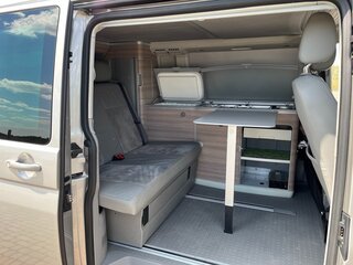 2014 Volkswagen California 4MOTION T5 Рестайлинг, бежевый, 4245240 рублей, вид 3