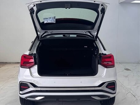 2022 Audi Q2 L 35 TFSI I Рестайлинг, белый, 1554000 рублей, вид 5