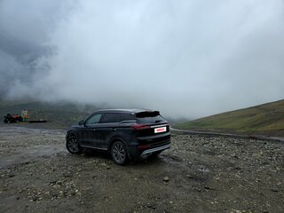 2023 Geely Atlas Pro, чёрный, 2400000 рублей, вид 2