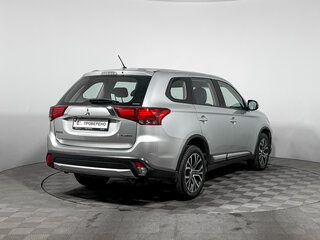 2016 Mitsubishi Outlander III Рестайлинг 2, серебристый, 1485700 рублей, вид 5