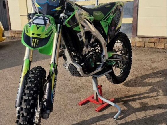 2011 Kawasaki KX 450, зелёный, 300000 рублей - вид 2