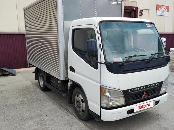 2004 Fuso (Mitsubishi) Canter, белый, 1900000 рублей - вид 1