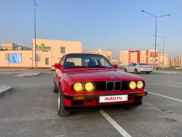 1984 BMW 3 серии 316 II (E30), красный, 500000 рублей - вид 17