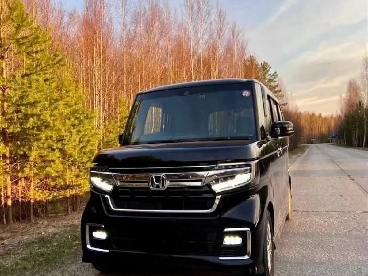 Открыть фотографии: Honda N-BOX II Рестайлинг