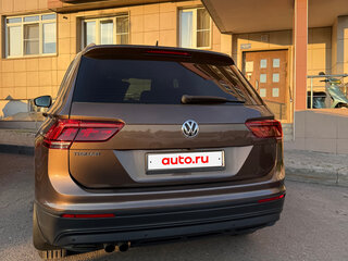 2018 Volkswagen Tiguan II, коричневый, 2080000 рублей, вид 5
