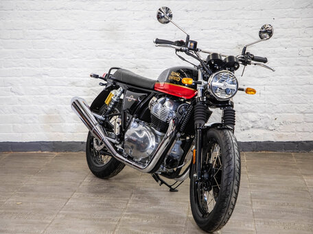 2025 Royal Enfield Interceptor 650, красный, 690000 рублей, вид 5