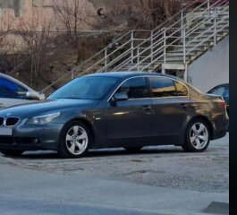 2004 BMW 5 серии 525i V (E60/E61), серый, 800000 рублей, вид 3