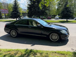 2009 Mercedes-Benz S-Класс 450 V (W221) Рестайлинг, чёрный, 2000000 рублей, вид 3
