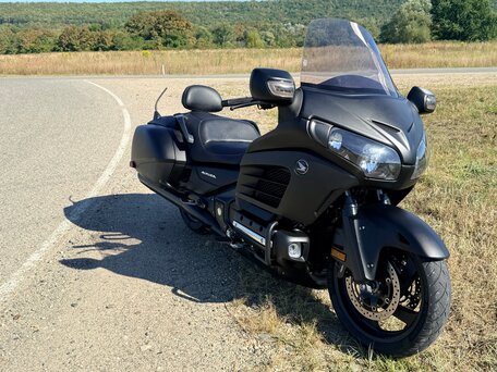 2015 Honda GL 1800 Gold Wing, чёрный, 1300000 рублей, вид 4