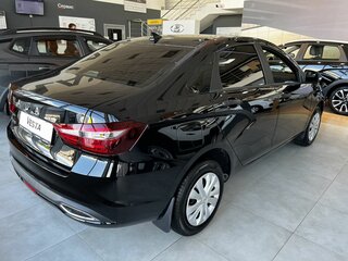2026 Lada (ВАЗ) Vesta I Рестайлинг (NG), чёрный, 1611900 рублей, вид 5
