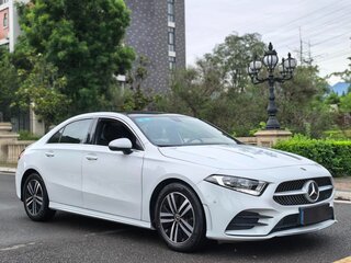 2022 Mercedes-Benz A-Класс 180 Long IV (W177), белый, 1881000 рублей, вид 3