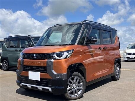 Mitsubishi Delica Mini I