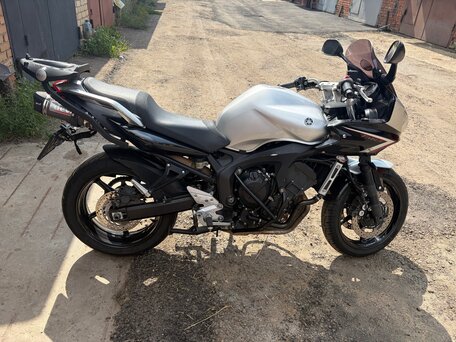 2008 Yamaha FZ6, серебристый, 470000 рублей, вид 4