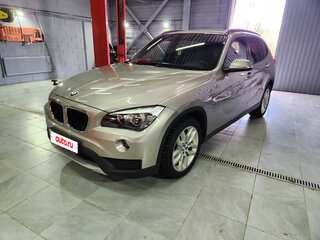 2013 BMW X1 18i I (E84) Рестайлинг, бежевый, 1470000 рублей, вид 2