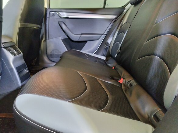 2013 Skoda Octavia III (A7), серебристый - вид 22