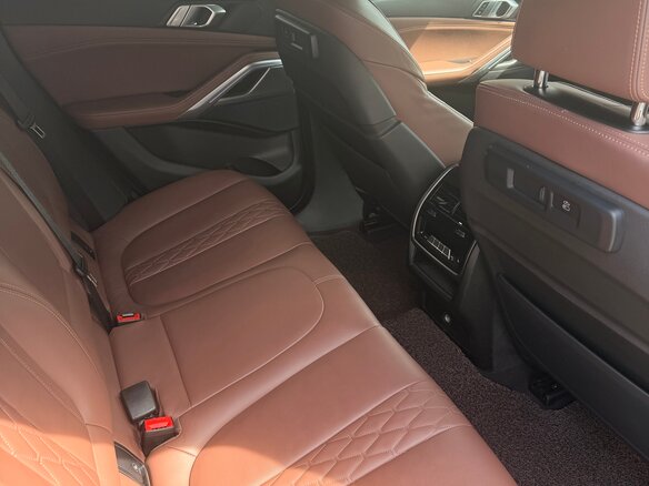2022 BMW X6 30d III (G06), серый, 9100000 рублей - вид 15