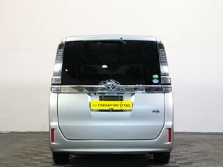 2018 Toyota Voxy III (R80) Рестайлинг, серый, 2050000 рублей, вид 5