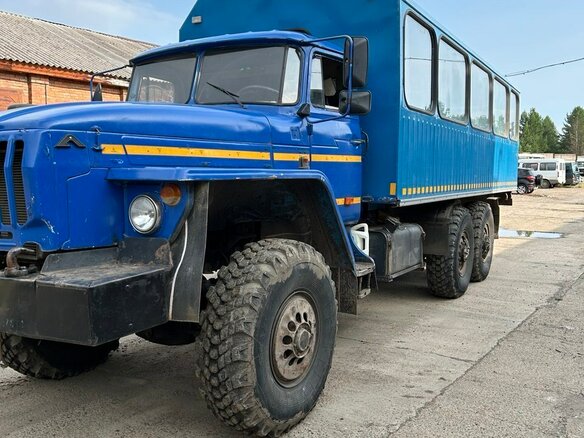 2008 Урал 3255, синий, 1350000 рублей - вид 6