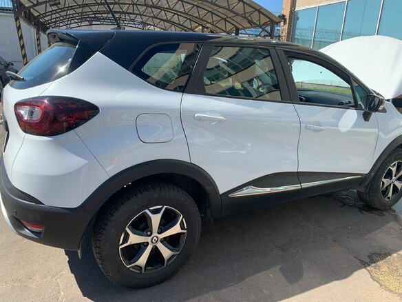 2022 Renault Kaptur I Рестайлинг, белый - вид 3