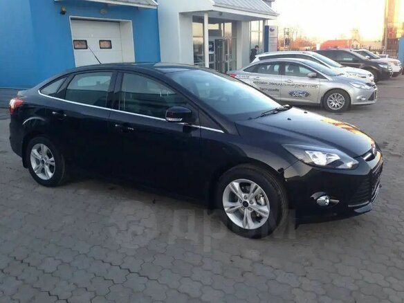 2014 Ford Focus III, чёрный, 1100000 рублей - вид 5