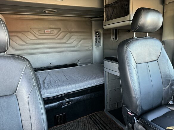 2003 Freightliner Century Class, синий, 2700000 рублей - вид 11