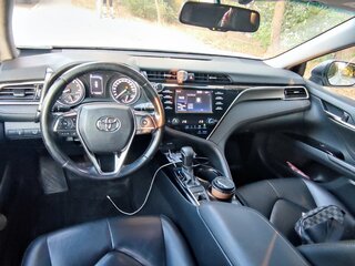 2019 Toyota Camry VIII (XV70), белый, 2100000 рублей, вид 5