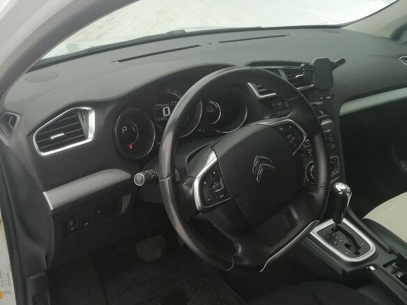 2014 Citroen C4 II, белый, 920000 рублей - вид 4