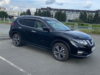 2018 Nissan X-Trail III, чёрный, 2080000 рублей, вид 3