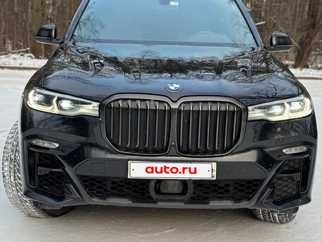 2021 BMW X7 30d I (G07), чёрный, 9250000 рублей, вид 2
