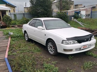 1997 Toyota Vista IV (V40), белый, 450000 рублей, вид 1
