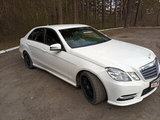 2012 Mercedes-Benz E-Класс 200 7G-Tronic IV (W212, S212, C207), белый, 1600000 рублей, вид 3