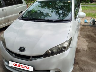 2010 Toyota Wish II, белый, 1250000 рублей, вид 1