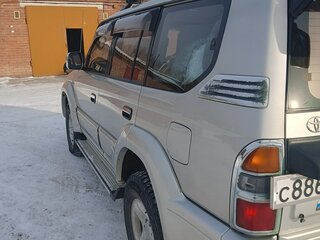 1999 Toyota Land Cruiser Prado 90 Series Рестайлинг, серый, 1300000 рублей, вид 3