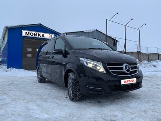 2017 Mercedes-Benz V-Класс Long 250 d длинный III (W447), чёрный, 5950000 рублей, вид 1