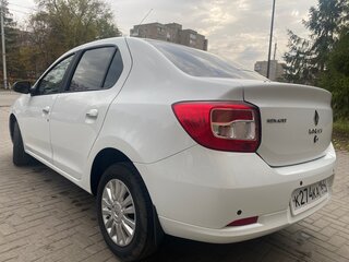 2014 Renault Logan II, белый, 850000 рублей, вид 4