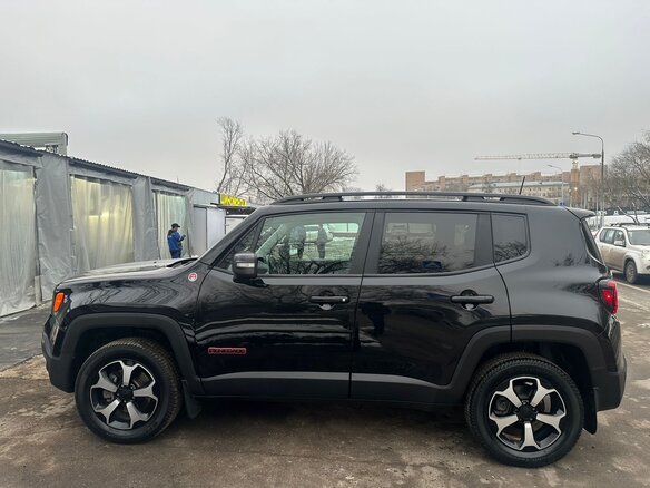 2020 Jeep Renegade I Рестайлинг, чёрный - вид 6