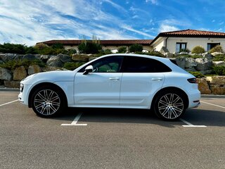 2014 Porsche Macan Turbo I, белый, 5300000 рублей, вид 4