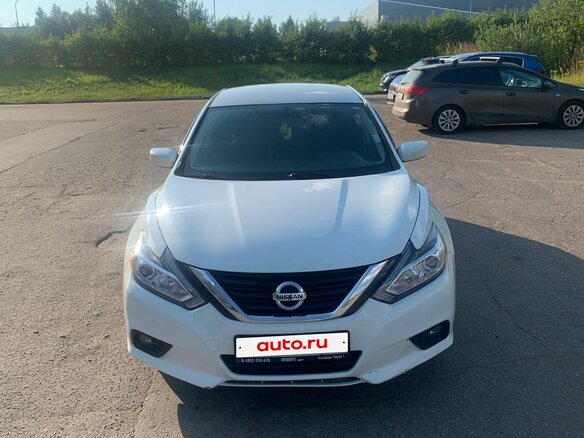 2018 Nissan Altima V (L33) Рестайлинг, белый, 1593000 рублей