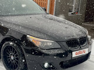 2004 BMW 5 серии 525i V (E60/E61), чёрный, 1280000 рублей, вид 4
