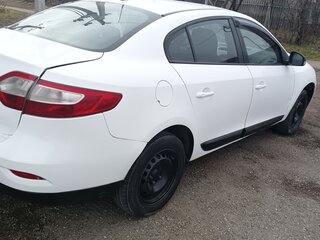 2014 Renault Fluence I Рестайлинг, белый, 435000 рублей, вид 3