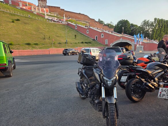 2021 Bajaj Dominar 400, чёрный, 320000 рублей