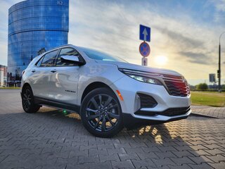 2022 Chevrolet Equinox III Рестайлинг, серебристый, 1890000 рублей, вид 4