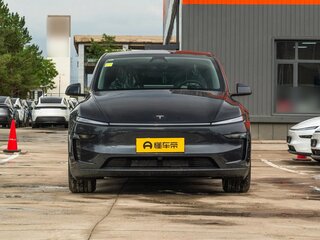 2025 Tesla Model Y Long Range I Рестайлинг, серый, 7639800 рублей, вид 2