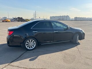 2012 Toyota Camry VII (XV50), чёрный, 1610000 рублей, вид 2