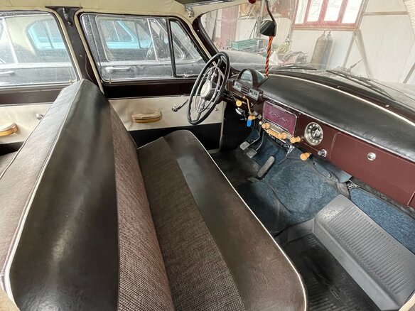 1964 ГАЗ 21 «Волга» 21Л, коричневый, 1300000 рублей - вид 1