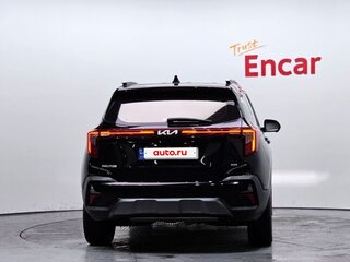 2023 Kia Seltos I Рестайлинг, чёрный, 2990000 рублей, вид 4
